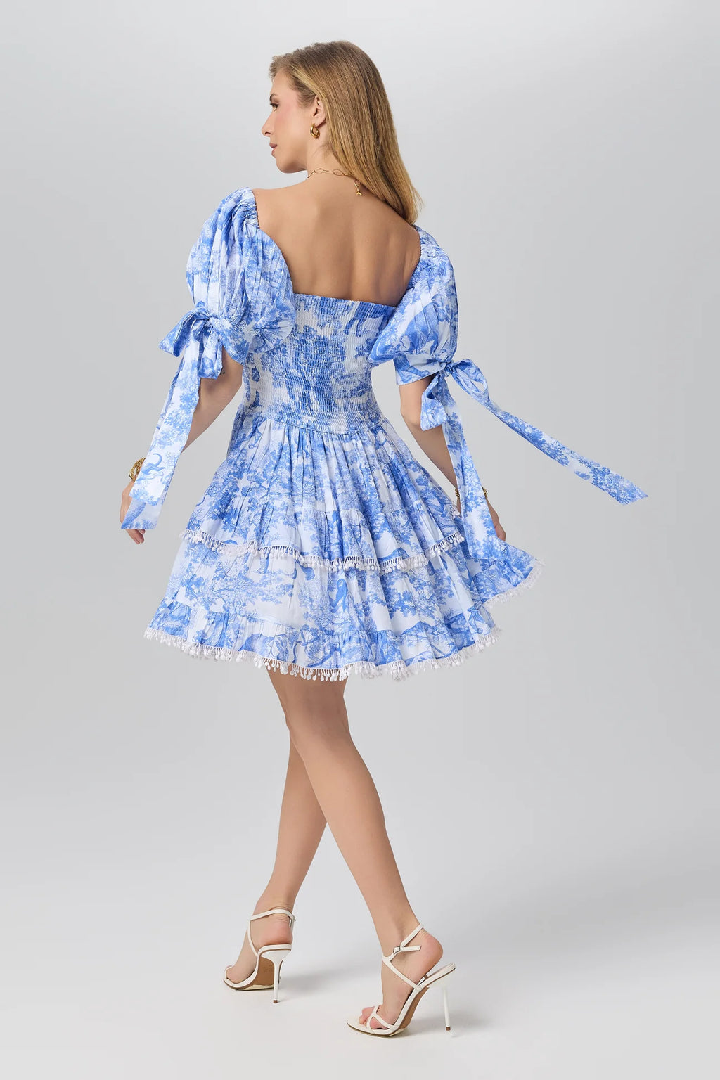 Africa dress with balloon sleeves